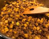 Curried beef pitas with cucumber sauce recipe step 2 photo