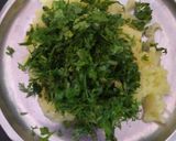 A picture of step 3 of आलू बेसन का नाश्ता.