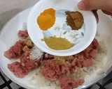 A picture of step 2 of Beef Samosa.