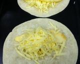Foto del paso 1 de la receta: Quesadillas con manzana©