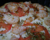 Foto del paso 7 de la receta: Pizza con camarones