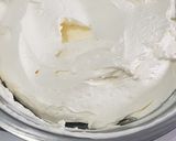 Foto langkah ke 3 dari resep Buttercream lembut.
