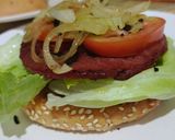 Foto langkah ke 8 dari resep Burger SD Naik Level.