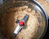 A picture of step 2 of Cream Kanda Curry.