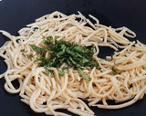 Foto del paso 2 de la receta: Fideos y albahaca