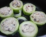 Hình bước làm 2 của món Canh bí xanh nhồi nấm đậu hũ chay