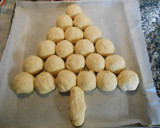 Foto del paso 6 de la receta: Abeto navideño de brioche
