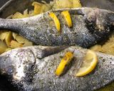 Foto del paso 3 de la receta: 14. Dorada al limón con patatas (principal pescado)