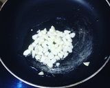 A picture of step 1 of Garlic Corn Chat.
