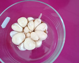 Foto del paso 1 de la receta: Crema de coliflor con ajos asados