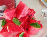 Foto del paso 1 de la receta: Agua de sandía con menta 🍉🥬🥤