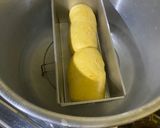 Foto langkah ke 5 dari resep Roti Kukus Labu Kuning.