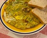 Foto del passaggio 6 della ricetta 🥚🌾 Frittata con porro ed erbe aromatiche — sapore di casa