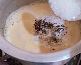 अदरक की कड़क चाय (Adrak ki kadak chai recipe in Hindi) रेसिपी चरण 3 फोटो