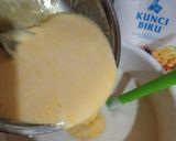 Foto langkah ke 5 dari resep Matcha Marble Cake Putih Telur.