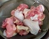 รูปขั้นตอนการทำที่ 1 ของ แกงป่าไก่