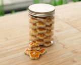 Foto langkah ke 7 dari resep Kue Kacang Devina Hermawan.