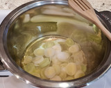 Foto del paso 2 de la receta: Crema de boniatos, zanahorias y judías verdes