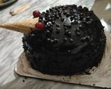 A picture of step 5 of Dark Chocolate Cake.
