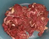 Foto do passo 2 de Bife de panela de pressão em 10 minutos