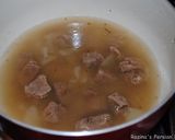A picture of step 1 of Apple-apricot lamb stew.