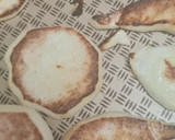 Foto del paso 2 de la receta: Pera especiada con yogur griego 🍐 Pera con canela, nuez moscada y clavo de olor con yogur drenado 🍐