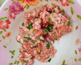 Hình bước làm 1 của món Thịt nhồi đậu bắp