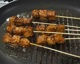 Foto langkah ke 4 dari resep Sate Tempe Pedas (Vegan).