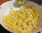 Foto langkah ke 3 dari resep Grilled Salmon with Baked Potato and Steamed Corn.