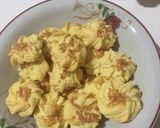 Foto langkah ke 5 dari resep Sagu Keju Spesial (Putih telur).
