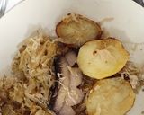 Szalonnás -savanyú káposztás krumpli recept fázis 3 fotója