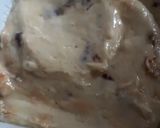 A picture of step 3 of Cranberry chocolate fudge.