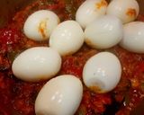 A picture of step 1 of Dhaba Style Anda Masala.