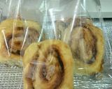 Foto langkah ke 7 dari resep Cinnamon Roll tanpa ulen.