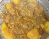 Foto del paso 3 de la receta: Patatas guisadas con carne 🥩 de tenera