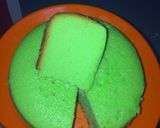 Foto langkah ke 12 dari resep Bolu pandan "Magic Com" super lembuutt, ga seret ditenggorokan.