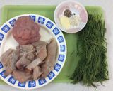 Hình bước làm 1 của món Cá gói lá lốt chiên không dầu
