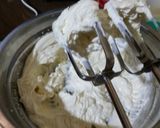 Foto langkah ke 9 dari resep Creamy Brownie Banana in a Jar.