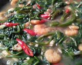 Foto langkah ke 3 dari resep Cah Kangkung Tauco.