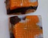 A picture of step 5 of Marbel chocolate.