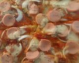 Foto langkah ke 5 dari resep Classic Pizza saus homemade.