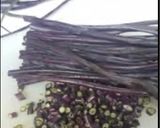 A picture of step 1 of Radish pods Salad.