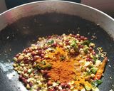 A picture of step 4 of Gujrati chiwda.