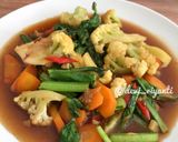 Foto langkah ke 4 dari resep Capcay goreng nyemek simpel.
