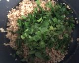 A picture of step 3 of Easy grains with mint, parsley and pomegranate - vegan.