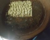 Foto langkah ke 5 dari resep Mie Goreng Nyemek Sayur.