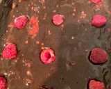 A legjobb csokis-málnás brownie🤩 recept fázis 8 fotója