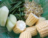 Foto langkah ke 1 dari resep Sayur Asem Pedes.