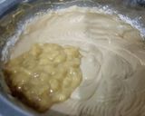 Foto langkah ke 4 dari resep Banana cake very moist en yummy.