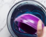 A picture of step 3 of Mirror Glace.